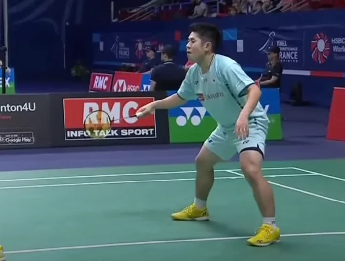 保木　バドミントン　ラケット