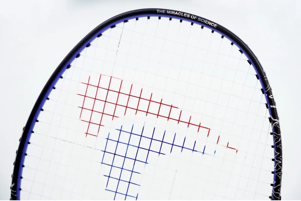 実打レビュー】Enigma900 V3（エニグマ900 V3）バドミントンラケット